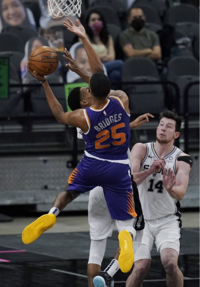 赛地聚焦——德国杯赛后热度飙升，浙江队临场应变，引发热议，身体对抗强度拉满的简单介绍-爱游戏体育