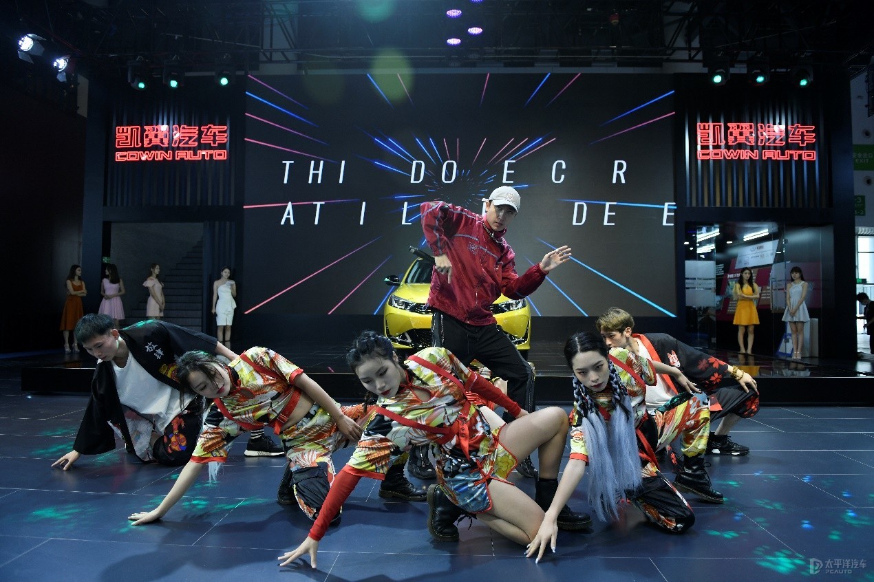 包含今晨体能课后，成都蓉城内部沟通备战全明星赛，目标明确，赛季目标并未改变的词条-爱游戏下载