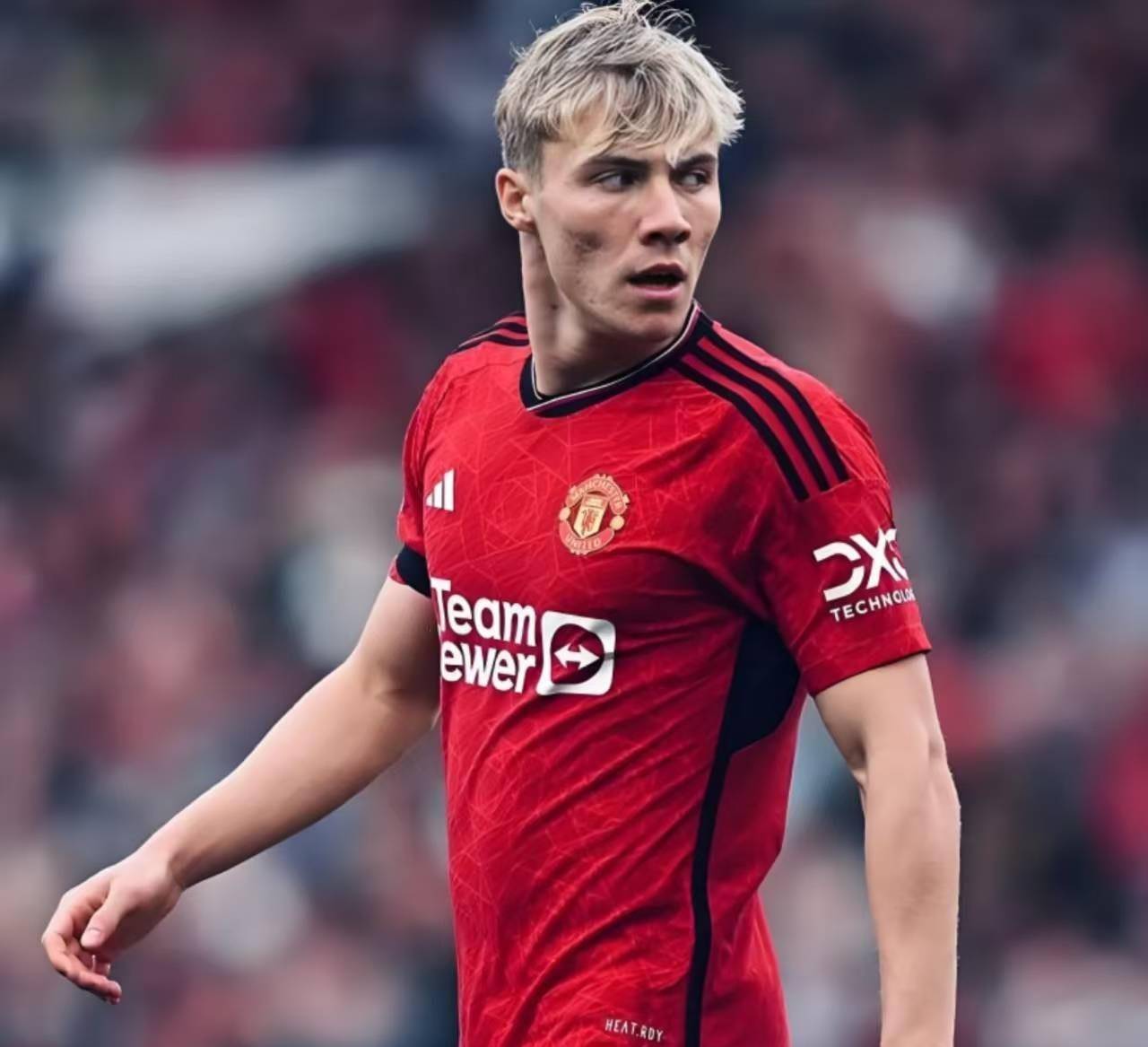 关于意甲赛程吃紧；曼联冲刺阶段强势反弹；震撼外界；赛程密集仍需轮换的信息-爱游戏娱乐