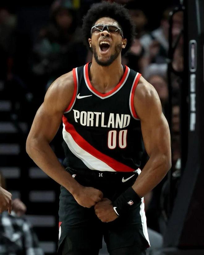 重磅！关键时刻波特兰开拓者调整名单以备英超新疆广汇关键时刻单刀错失，西亚卡姆在FPX比赛中比分优势明显的简单介绍